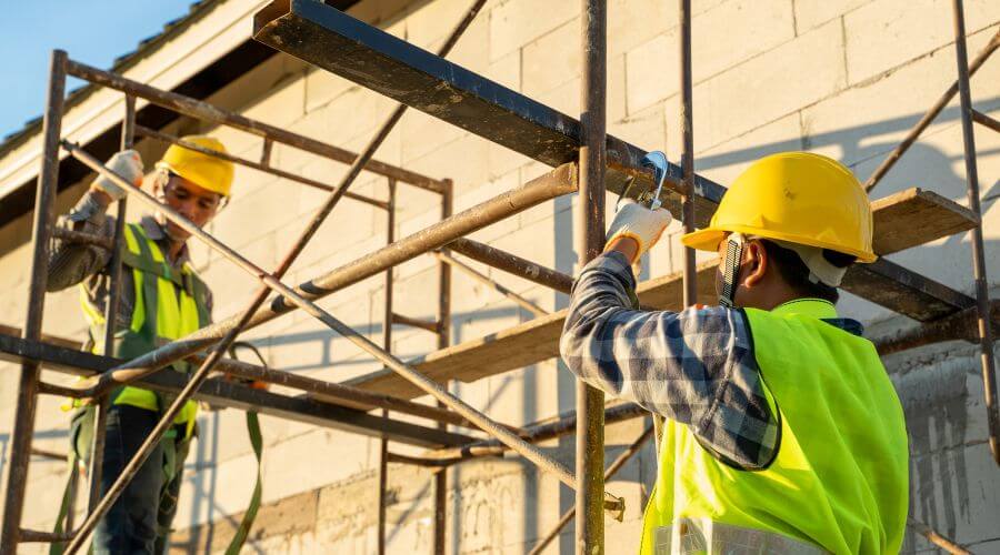 Gutter Repair and Sealing in Louisville, IL